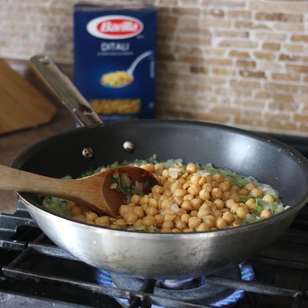 Pasta with Chickpeas (Pasta con Ceci) 14 IMG 6294 barilla Pasta with Chickpeas (Pasta con Ceci)